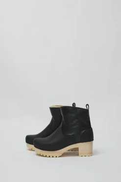 5" Pull on Shearling Clog Boot on Mid Tread in Ink Aviator on White Base^No.6 Store Best