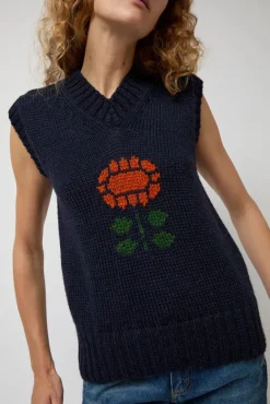 Close to the Flower Vest in Navy^No.6 Store Online