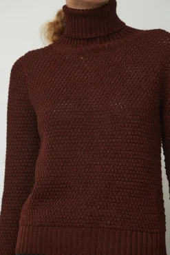 Gabe Turtleneck in Berry^No.6 Store Discount