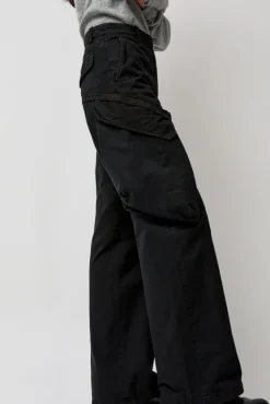 Garment-Dyed Gabardine Wide Cargo Pants in Carbon Pigment^No.6 Store Discount