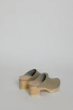 Liza Clog on Mid Tread in Clay with Bone Shearling^No.6 Store New