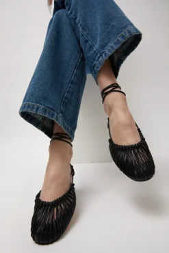 Mantera Sandal in Black^No.6 Store Clearance