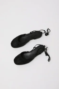 Mantera Sandal in Black^No.6 Store Clearance
