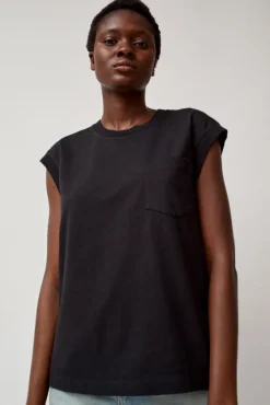 Pocket Tank in Stil Black^No.6 Store Clearance