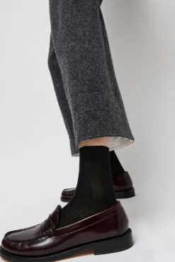 Ribbed Ankle Socks in Nero^No.6 Store Hot