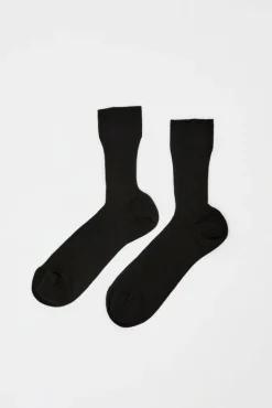 Ribbed Mid Calf Bio Cotton Socks in Nero^No.6 Store Online