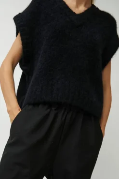 Yume Vest in Black^No.6 Store Clearance